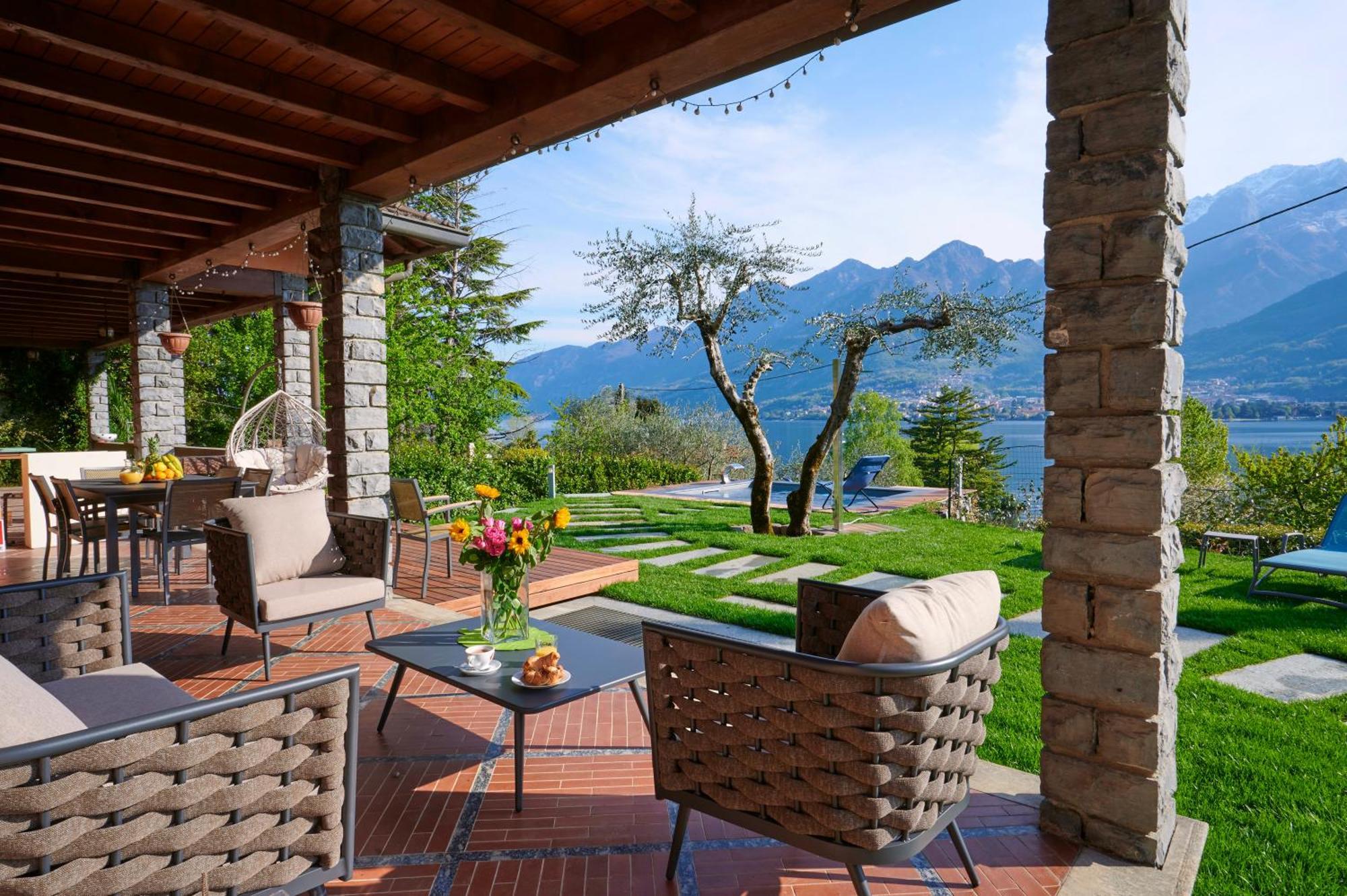 Villa Vittoria With Private Heated Pool & Shared Sauna - Bellagio Village Residence Oliveto Lario Buitenkant foto