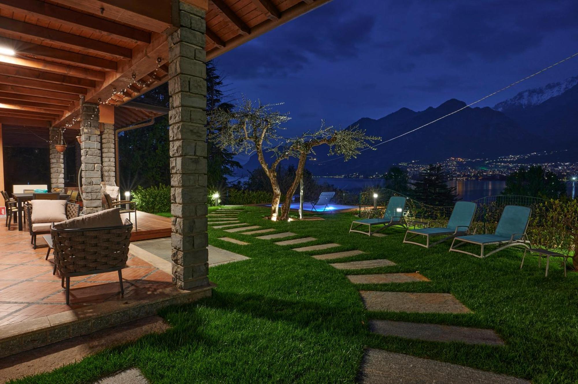 Villa Vittoria With Private Heated Pool & Shared Sauna - Bellagio Village Residence Oliveto Lario Buitenkant foto